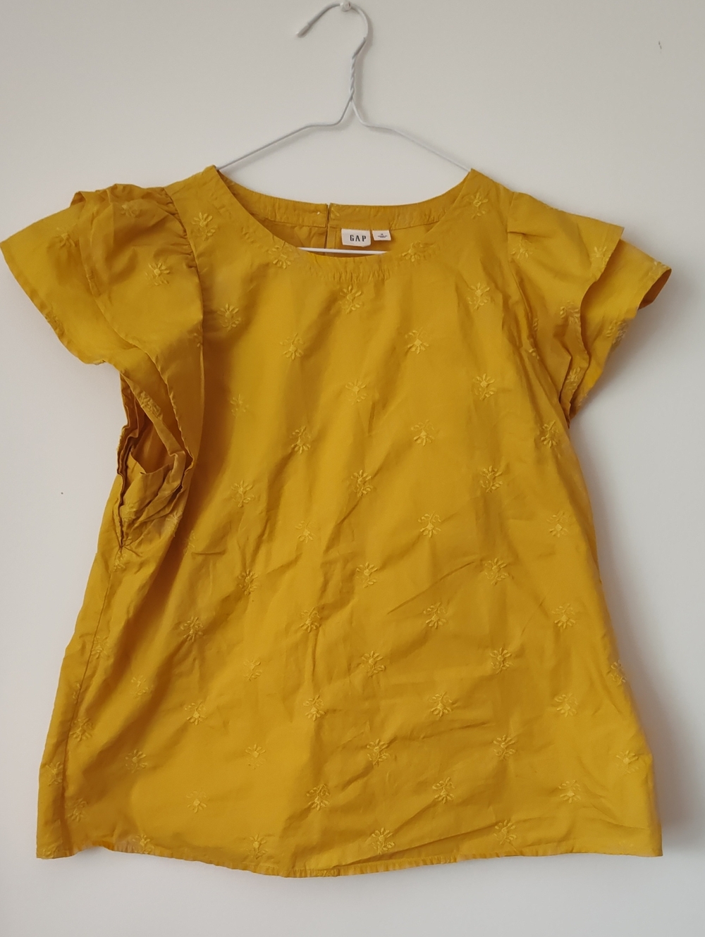 GAP yellow Embroidered Flutter-Sleeve Dress